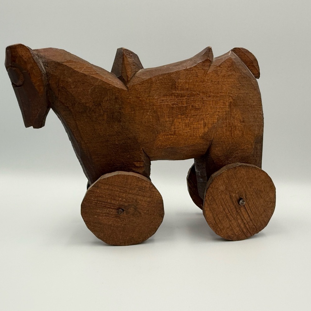 Vintage Primitive Folk Art Hand Carved Wooden Horse On Wheels - Picture 2 of 10